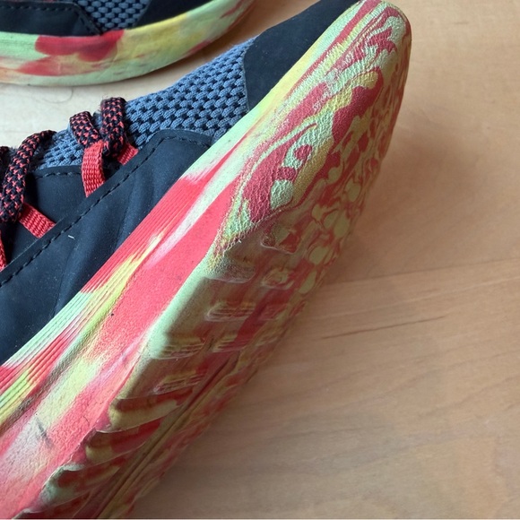 Boys Adidas Gray and Red Sneakers - Picture 7 of 7